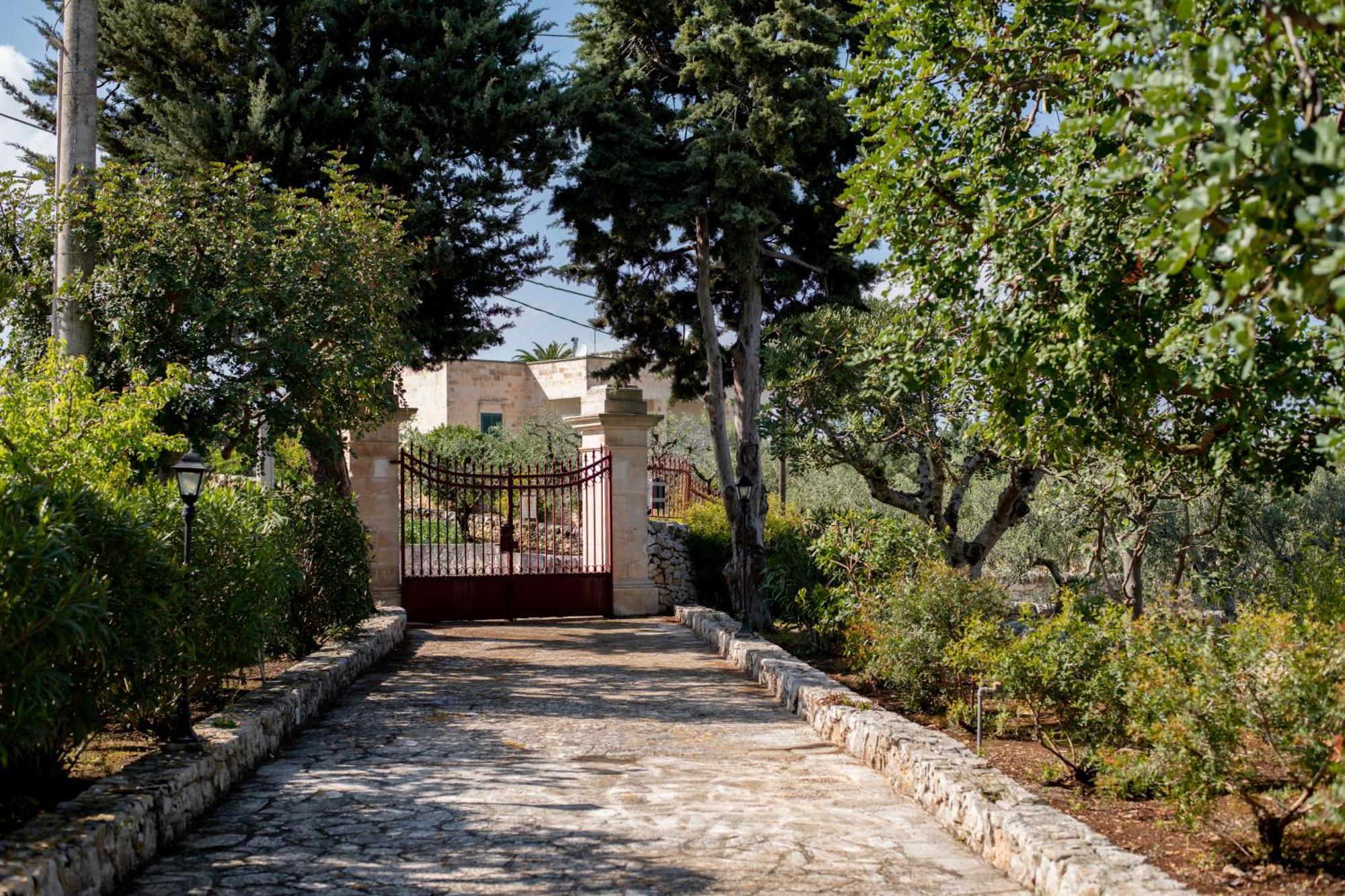 Masseria Trulli Bruni Locorotondo Eksteriør bilde